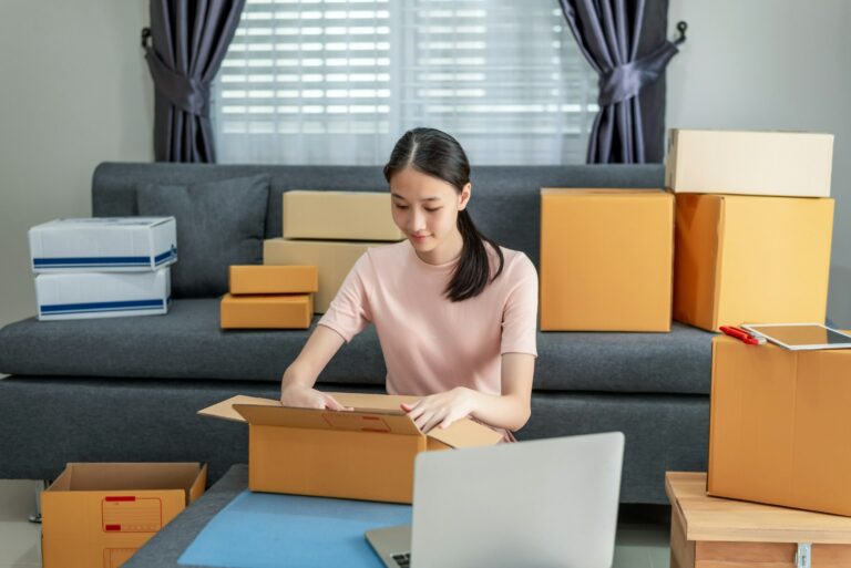 How to Become an Amazon Reviewer: The Ultimate Guide