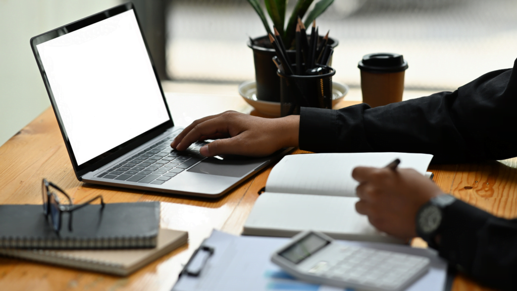 How to Become a Copywriter in Australia