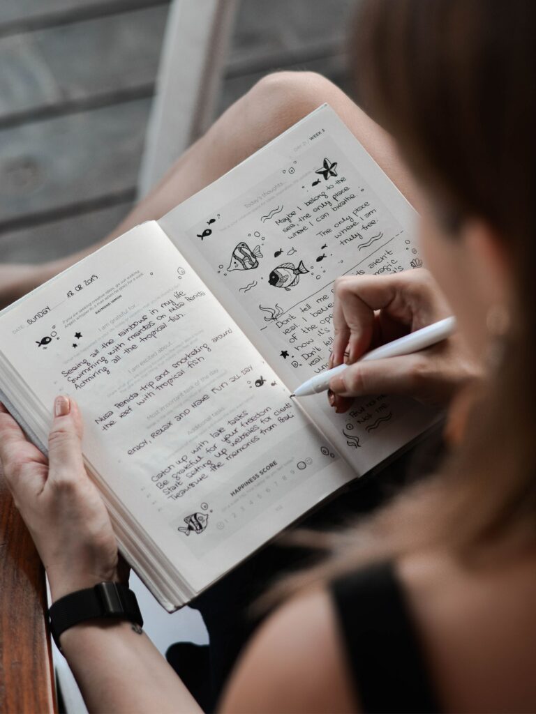 How to Journal: Chronicle Your Life with Pen and Paper