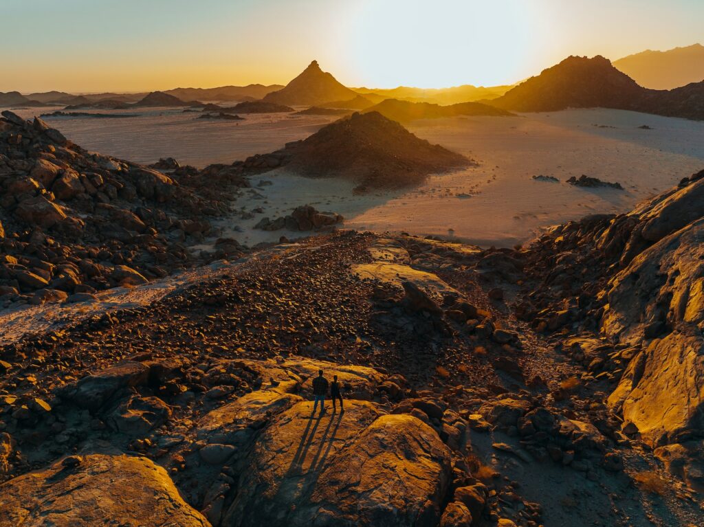 Exploring quantum computing experiments and beyond-classical applications in revolutionizing technology.