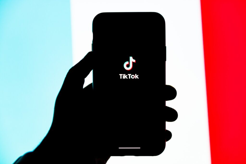 Best Time to Post on TikTok: The Definitive Guide